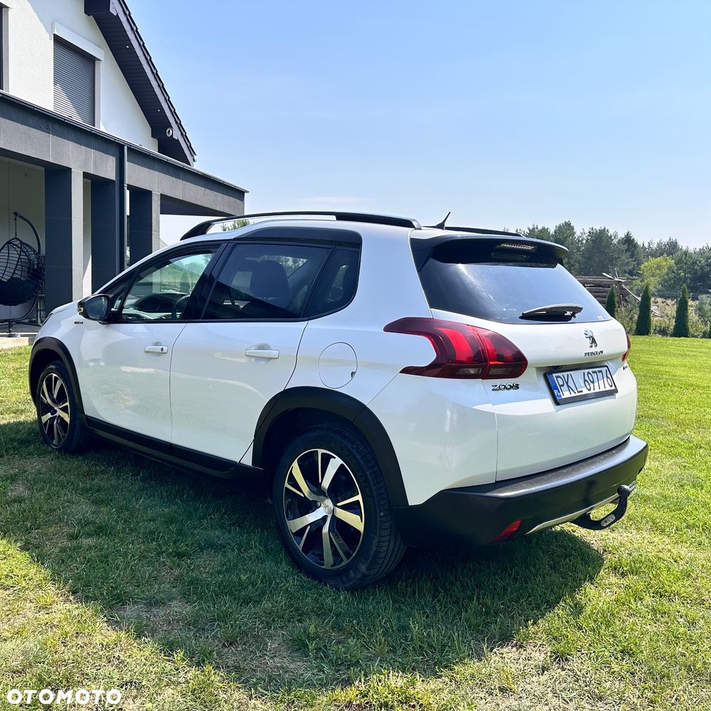 Peugeot 2008 - 10