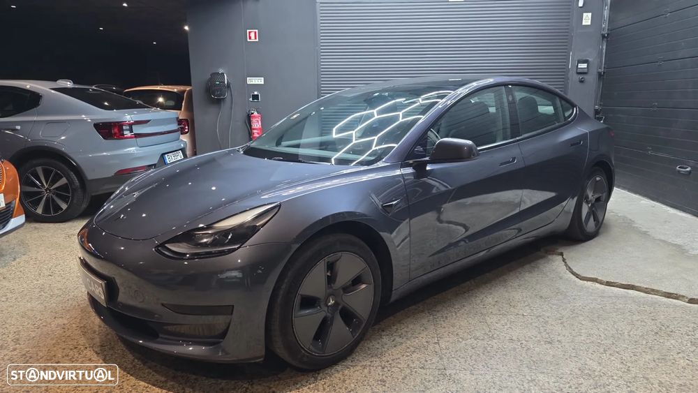 Tesla Model 3 Standard Range Plus RWD - 4