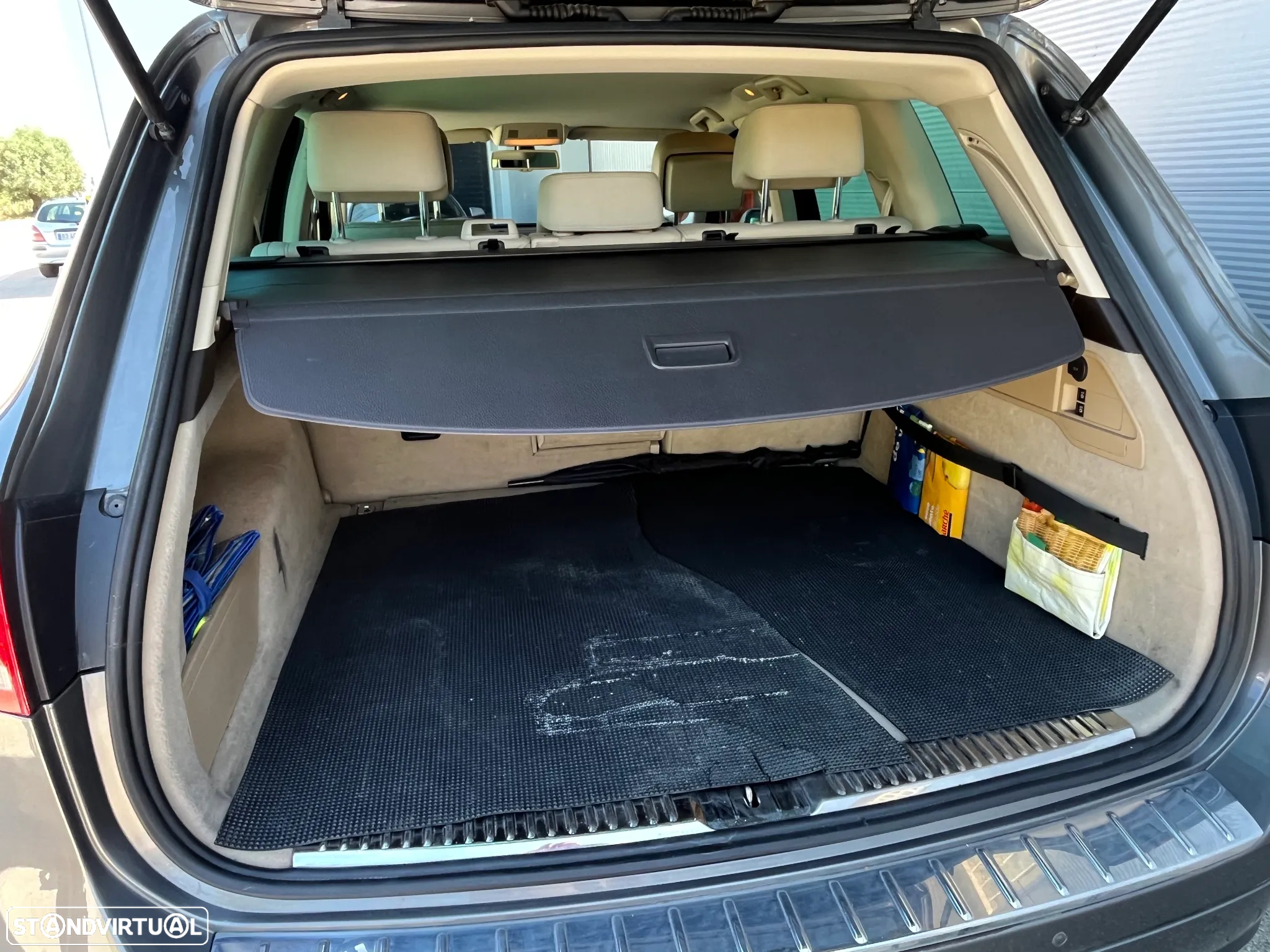 VW Touareg 3.0 V6 TDI Blue Motion DPF Auto - 2