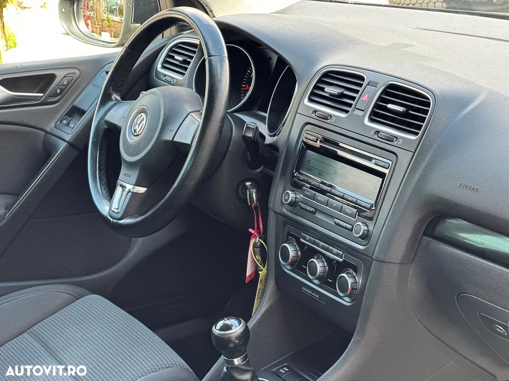 Volkswagen Golf 1.4 Style - 26