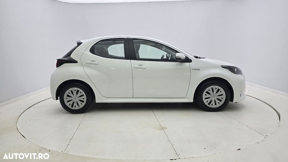 Toyota Yaris - 5