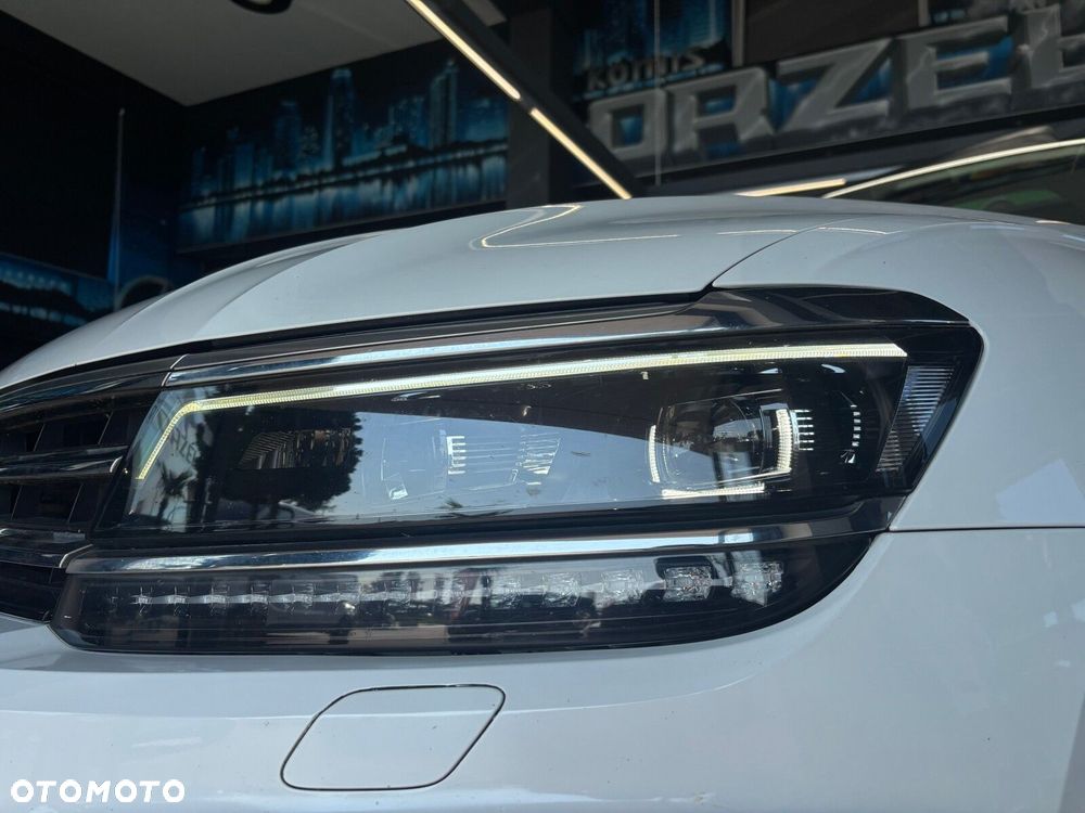 Volkswagen Tiguan - 3