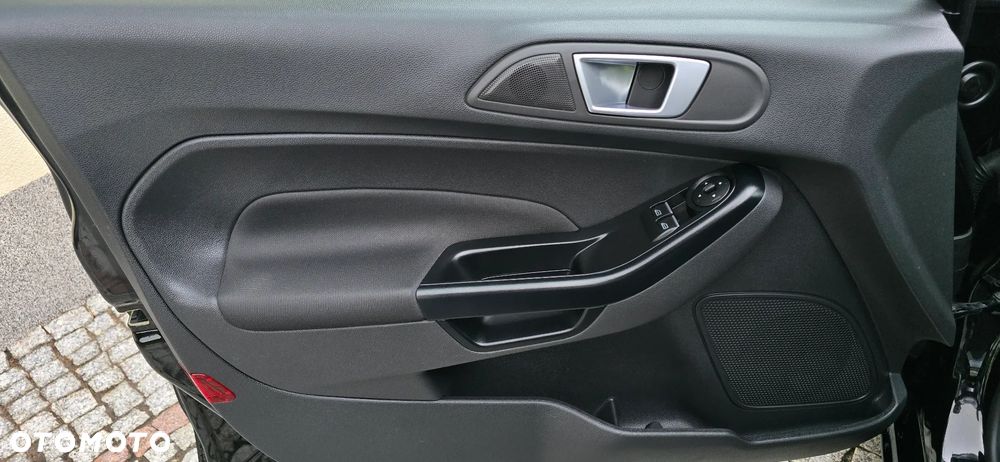 Ford Fiesta 1.0 EcoBoost Titanium - 8