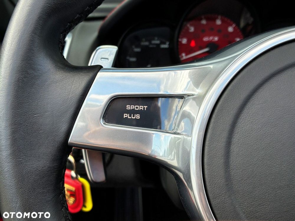 Porsche Boxster - 25