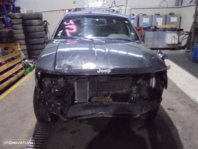 Carro MOT: EVA CXCVEL: 42RE 44RE 46RE JEEP GRAND CHEROKEE 2 1999 4.7I 225CV 5P PRETO GASOLINA - 1