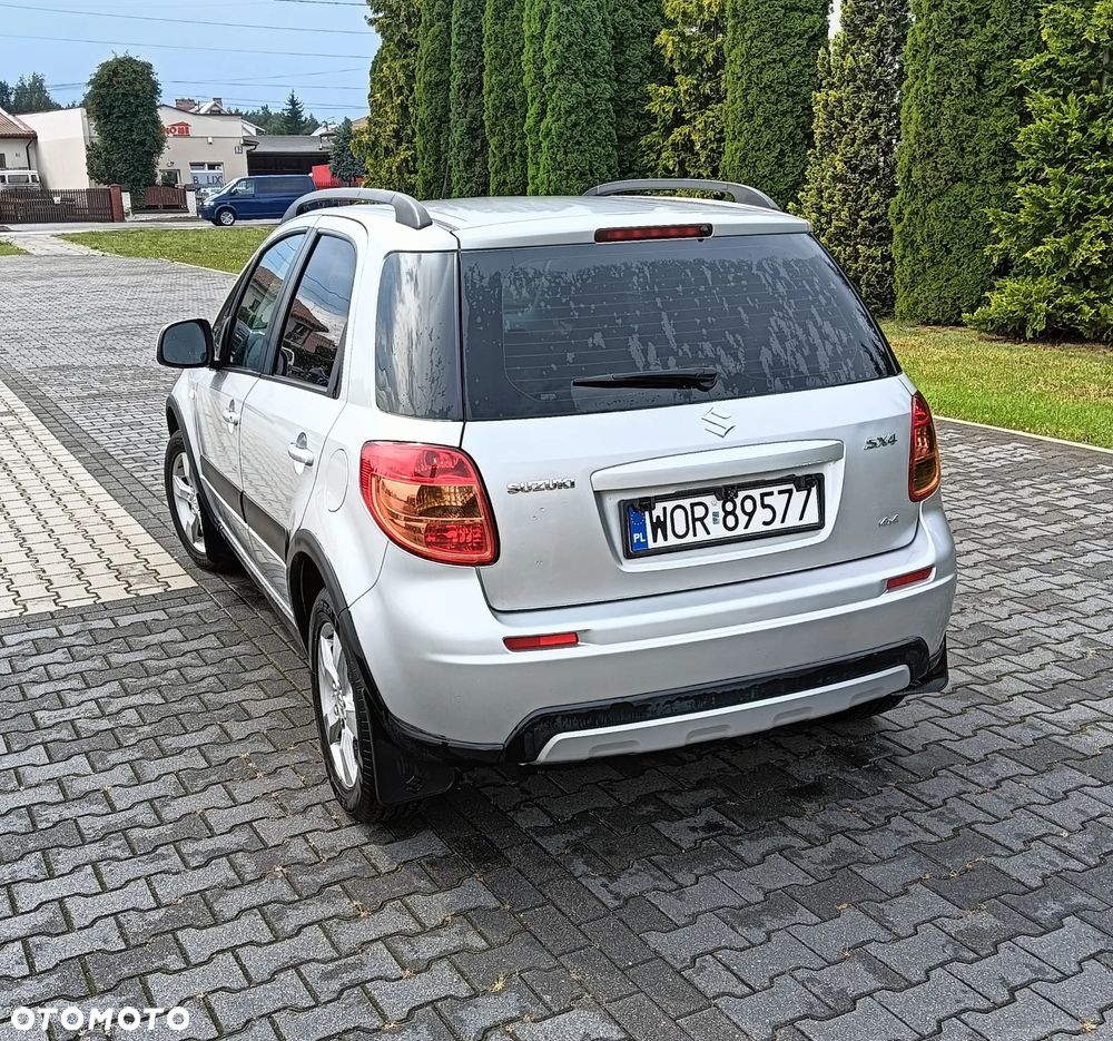 Suzuki SX4 1.6 Comfort - 4