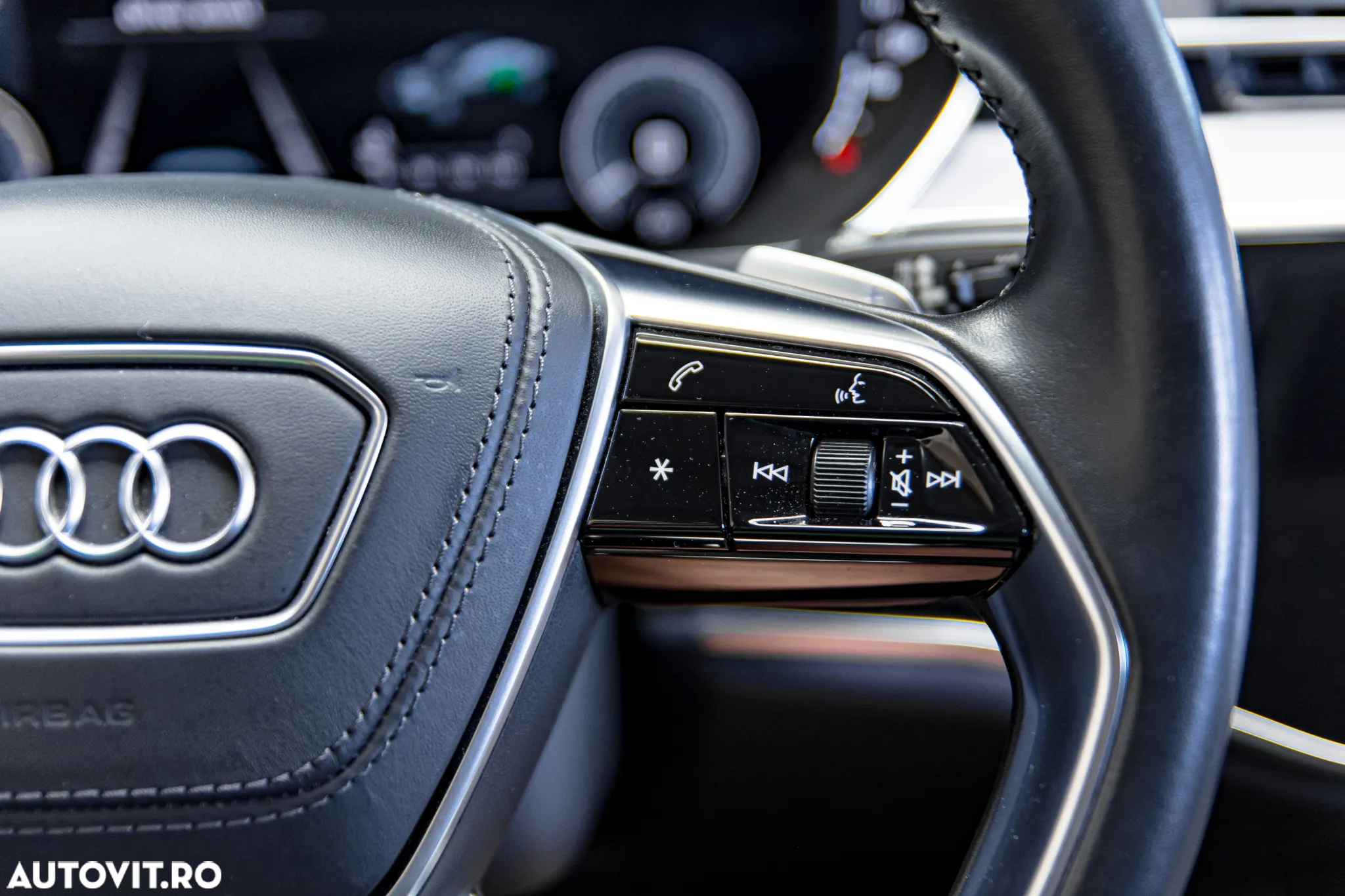 Audi A8 60 TFSI e quattro Tiptronic PHEV - 24