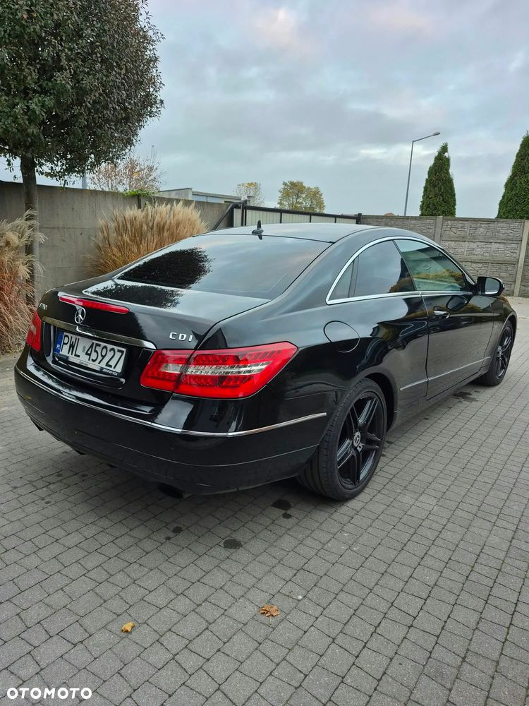Mercedes-Benz Klasa E 350 CDI BlueEff - 10