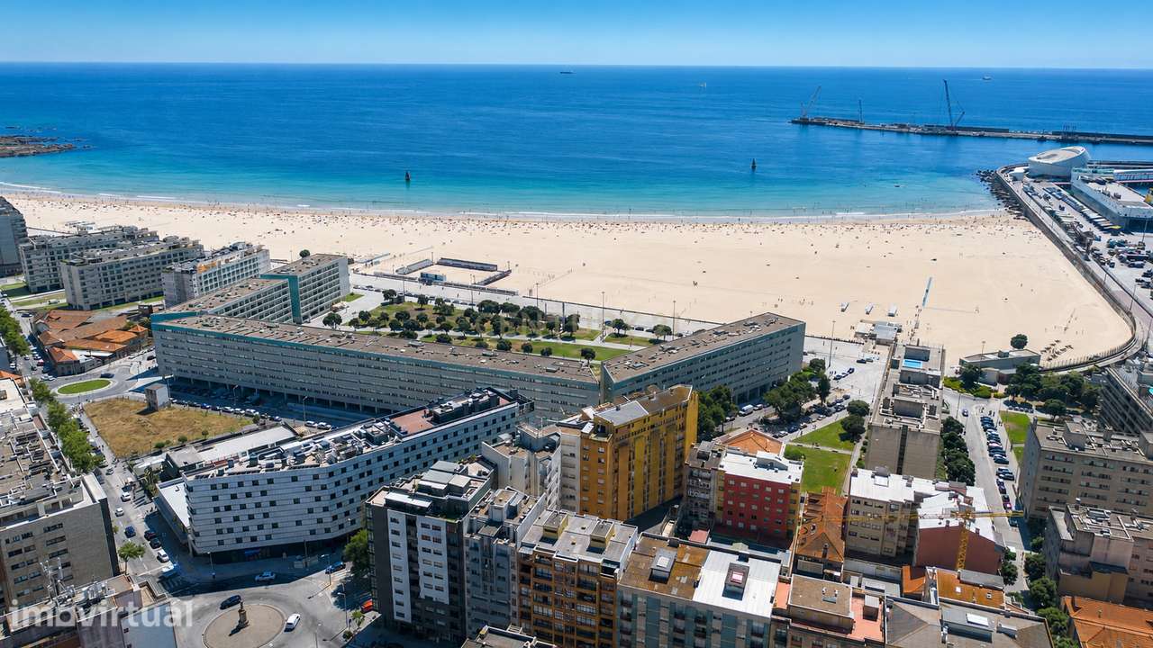 Excelente Oportunidade: T2+1 em Matosinhos Sul – A 250m da Praia - Grande imagem: 3/34