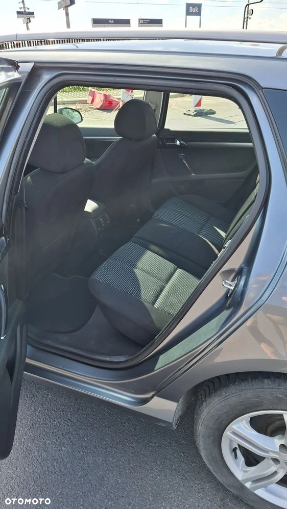 Peugeot 407 1.6 HDi Premium - 13