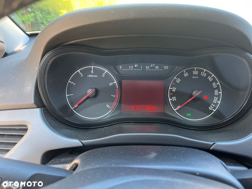 Opel Corsa - 8