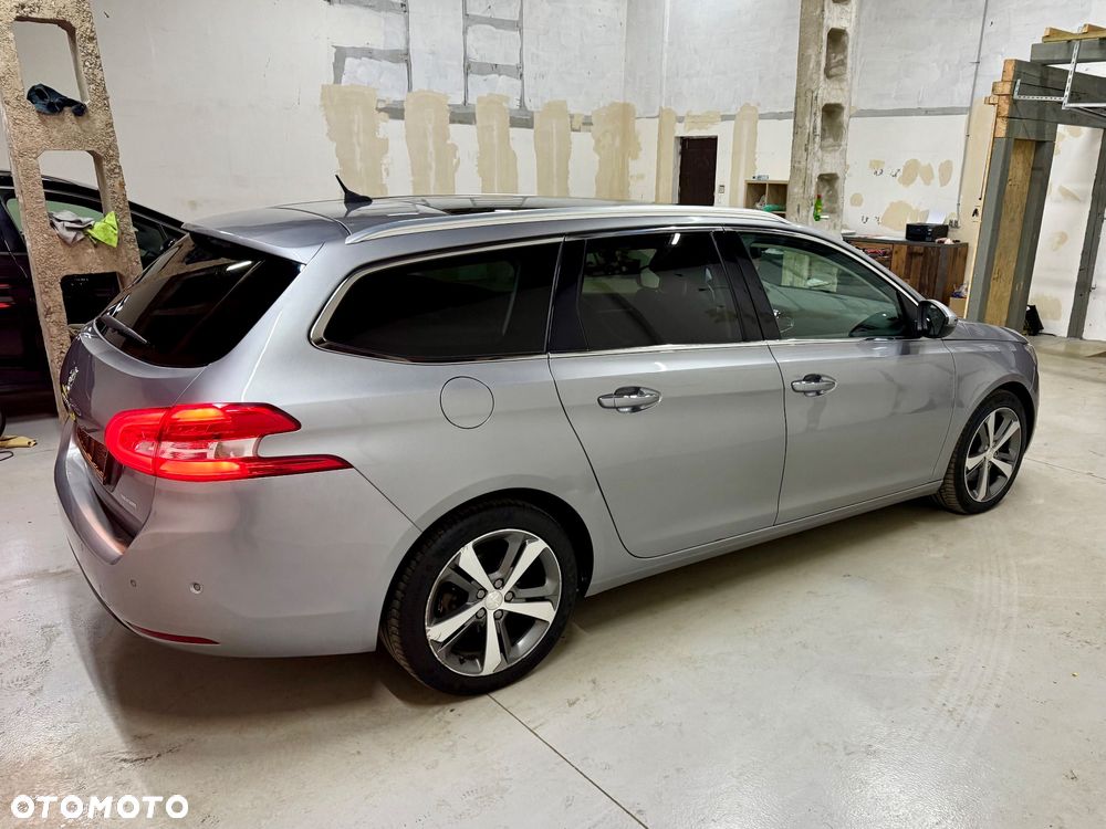 Peugeot 308 - 13