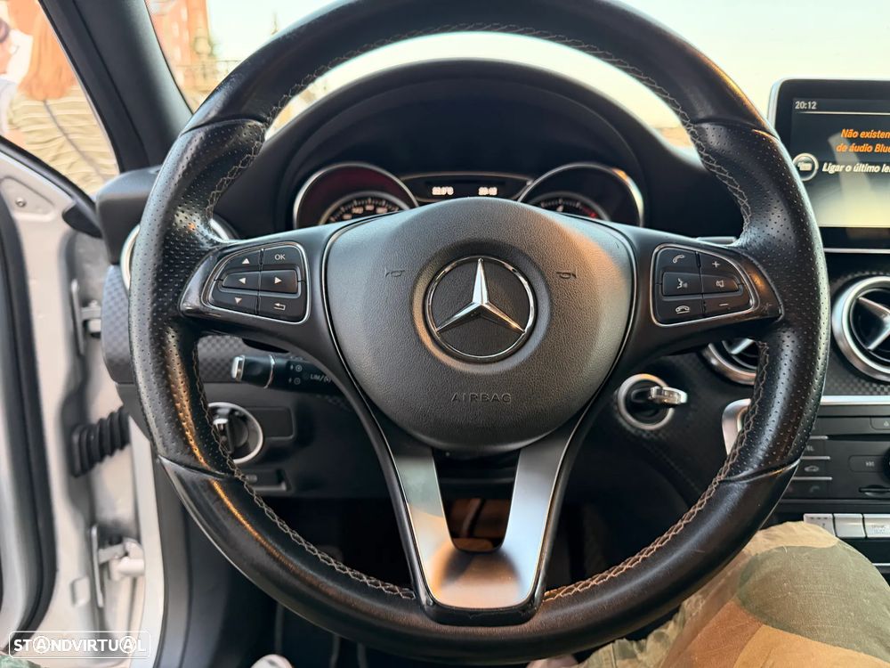 Mercedes-Benz A 200 CDI 4Matic 7G-DCT Urban - 32