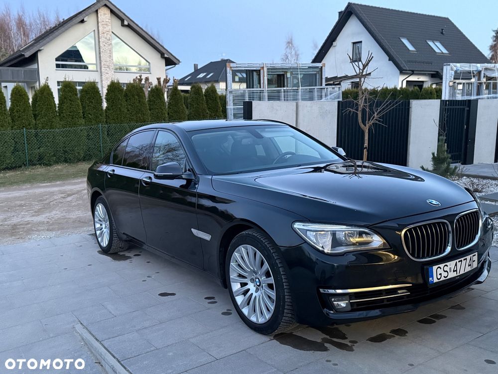 BMW Seria 7 - 1