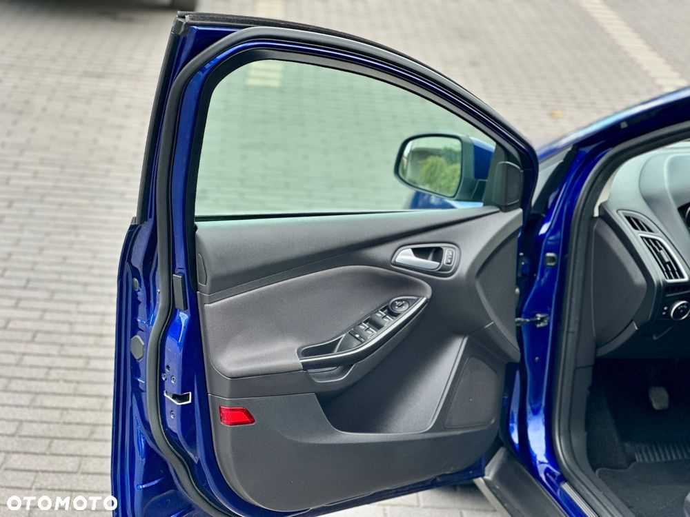 Ford Focus 1.0 EcoBoost Titanium ASS - 17