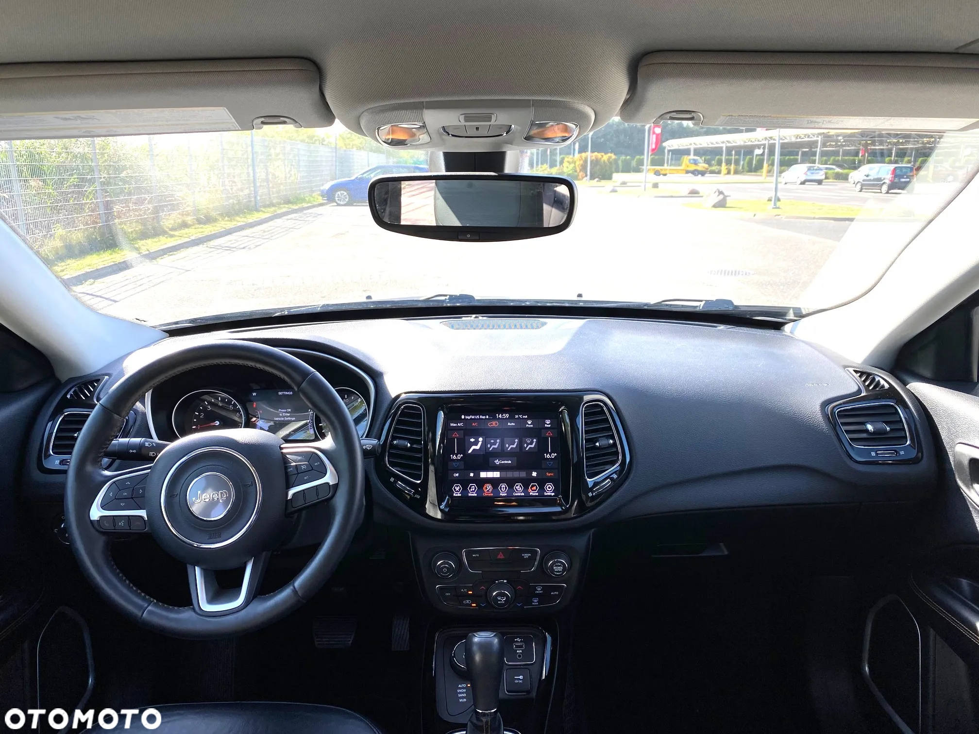 Jeep Compass - 11