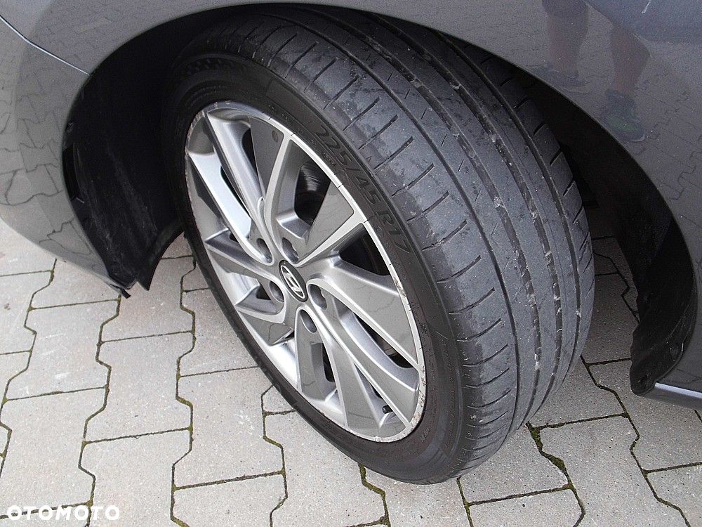 Hyundai i30 1.6 CRDI Premium DCT - 28