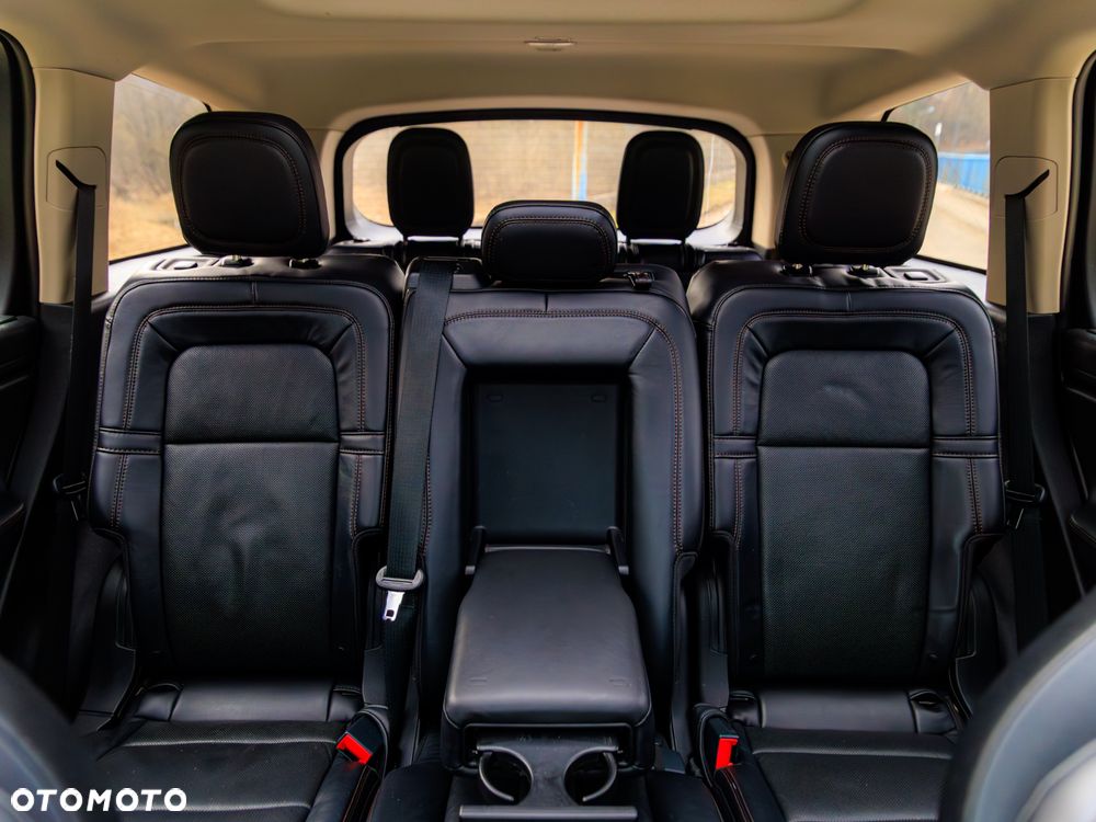 Lincoln Aviator - 25