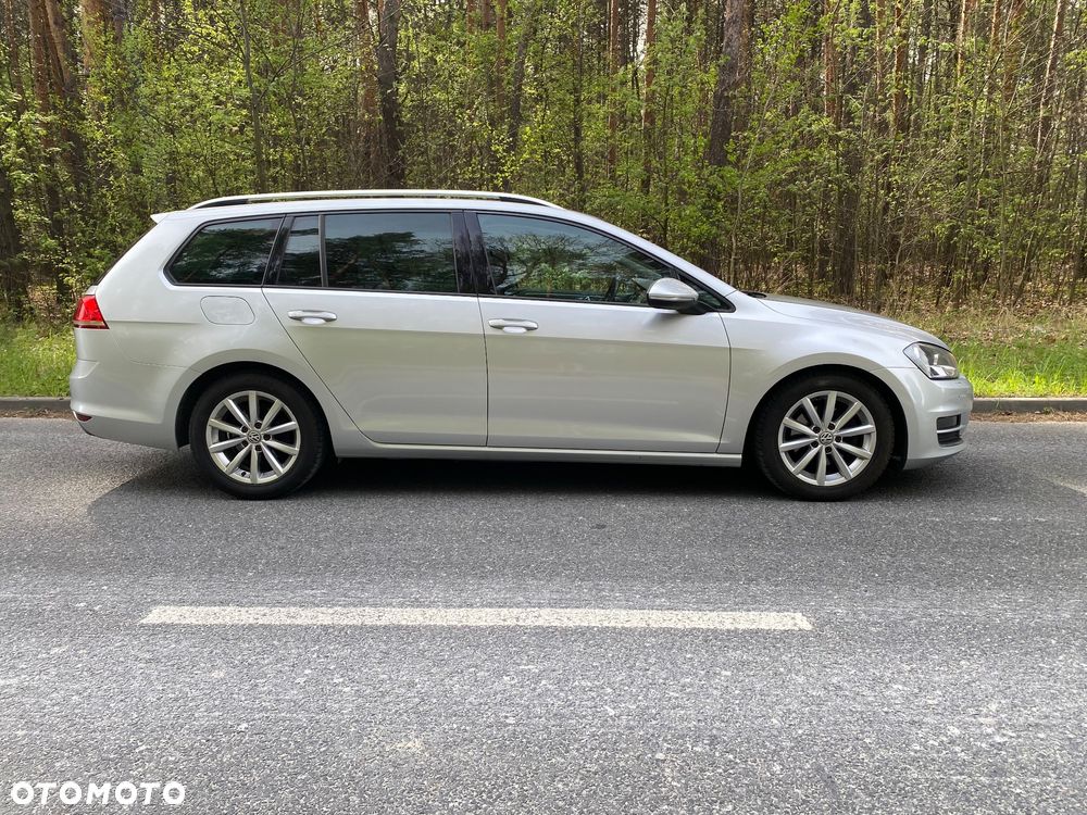 Volkswagen Golf 2.0 TDI BlueMotion Technology Lounge - 6