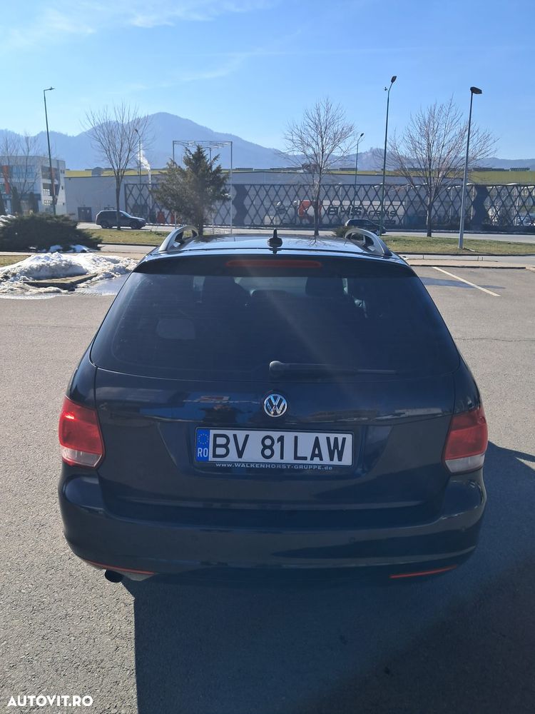 Volkswagen Golf 1.6 TDI DPF BlueMotion - 8