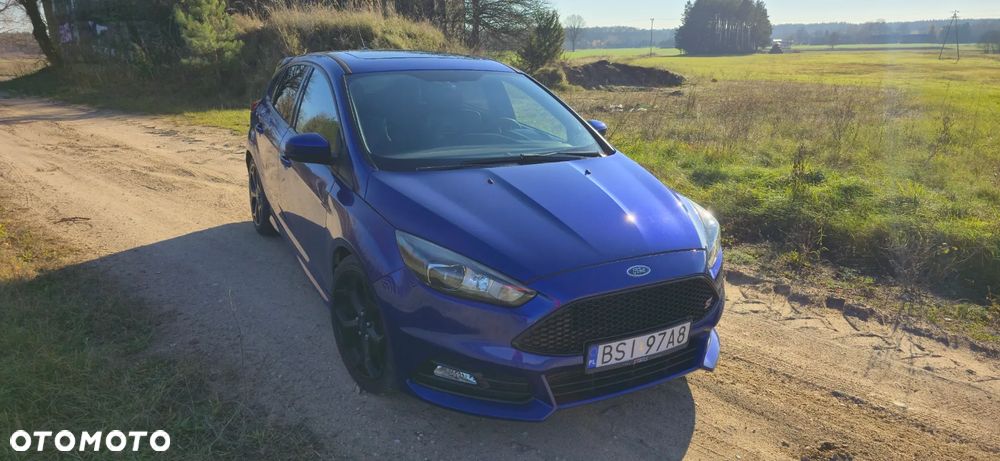 Ford Focus 2.0 EcoBoost ST-2 - 3