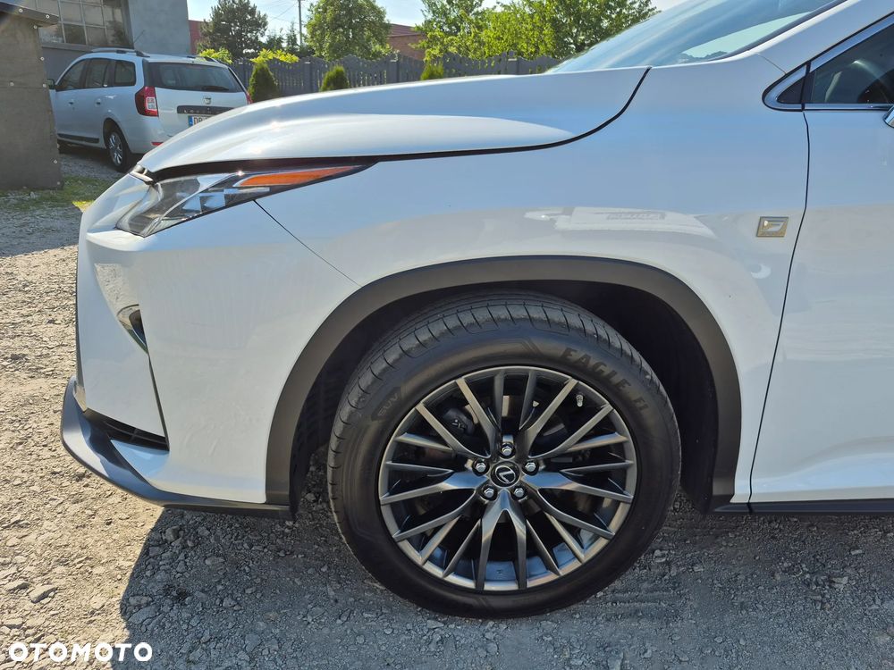 Lexus RX 200t / 300 F Sport - 38