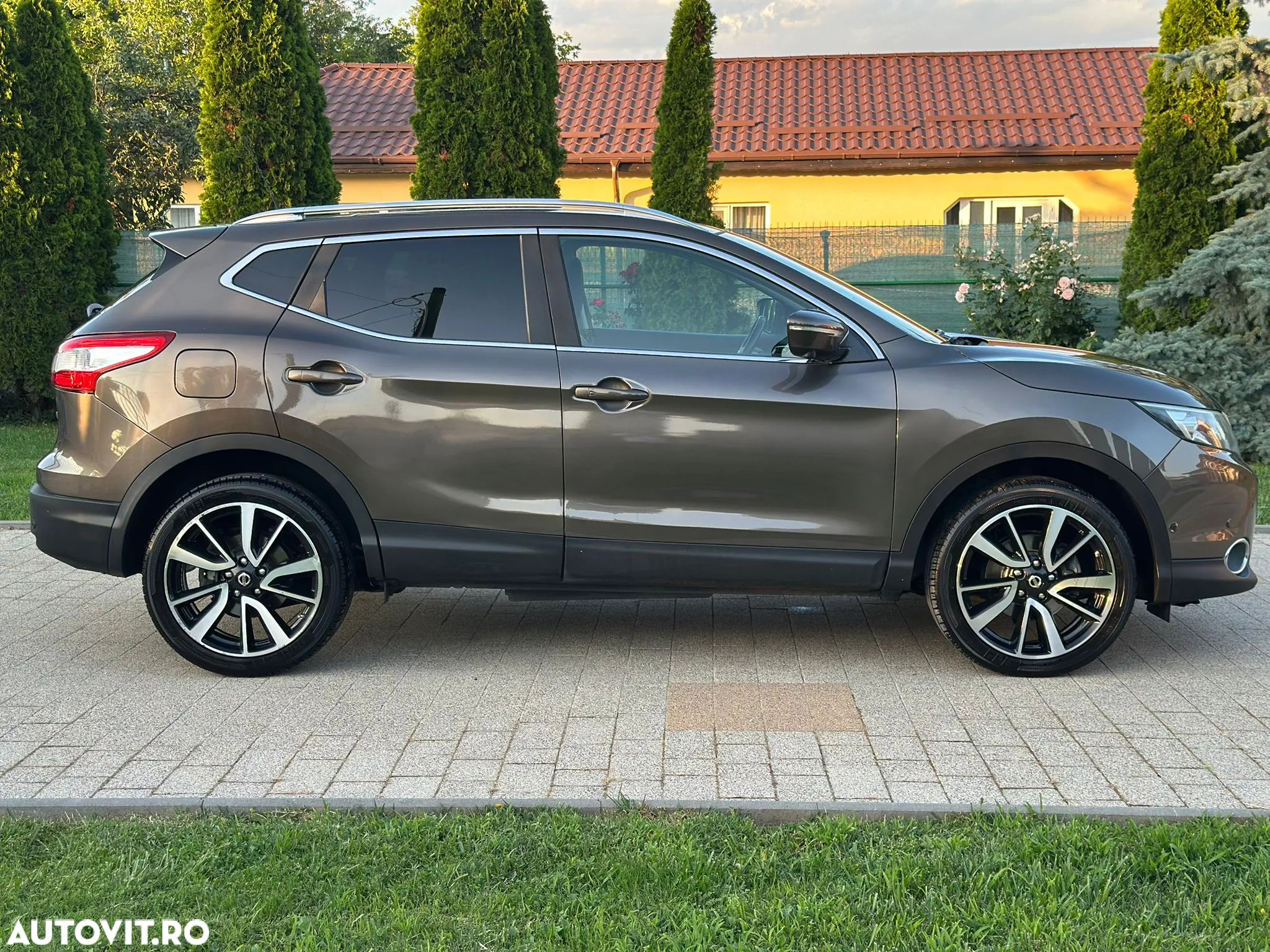 Nissan Qashqai 1.5 DCI Start/Stop Tekna - 22