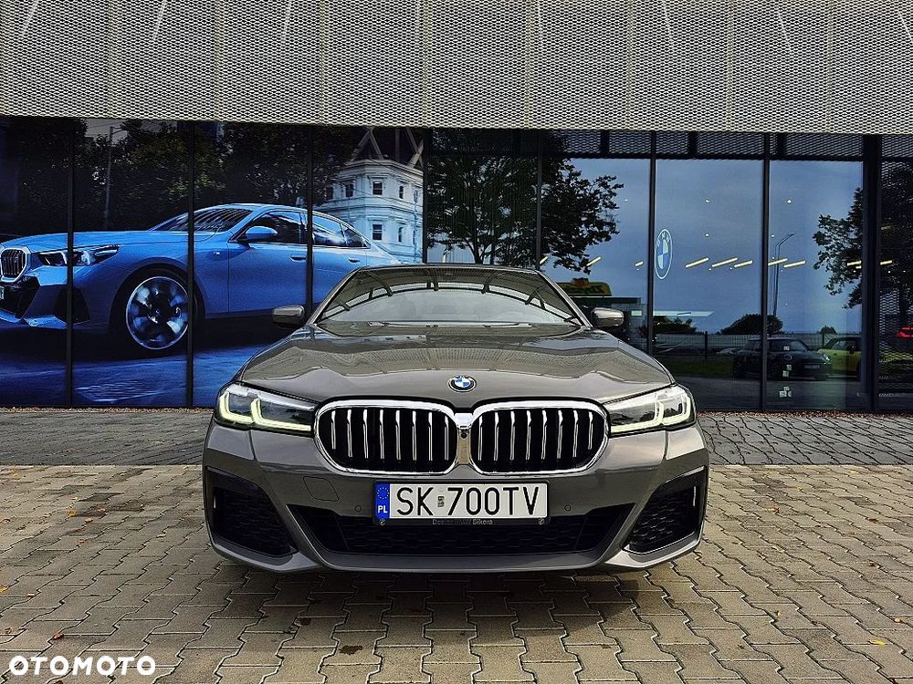BMW Seria 5 520d xDrive - 3