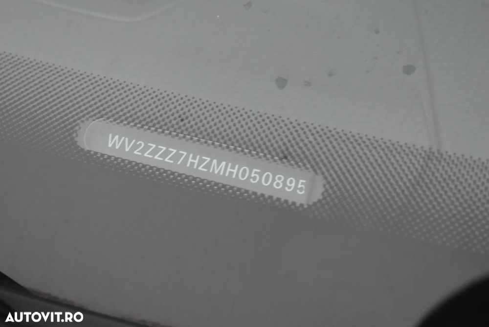 Volkswagen Multivan - 29