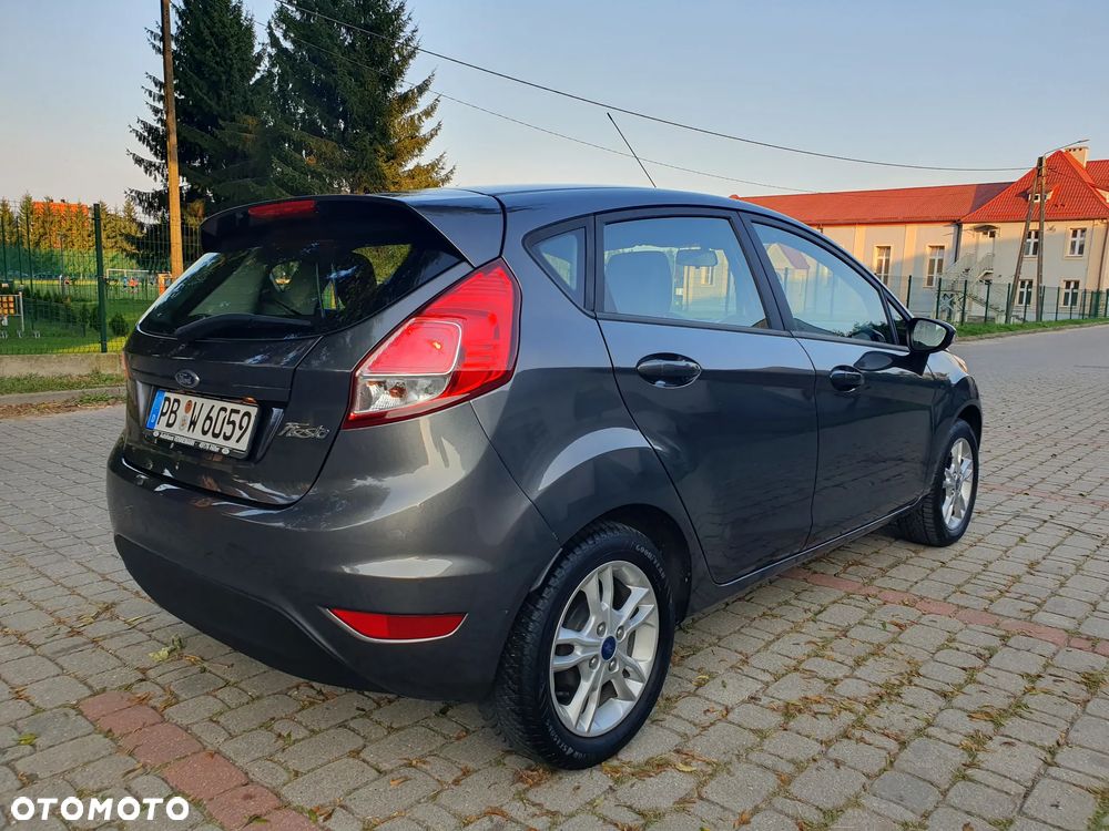 Ford Fiesta 1.0 Celebration - 3