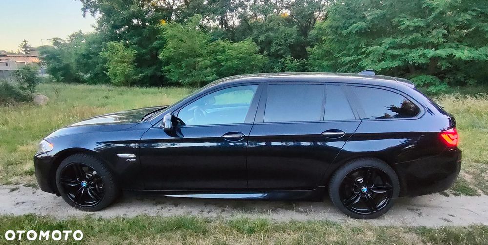 BMW Seria 5 530d xDrive Touring Sport-Aut - 8