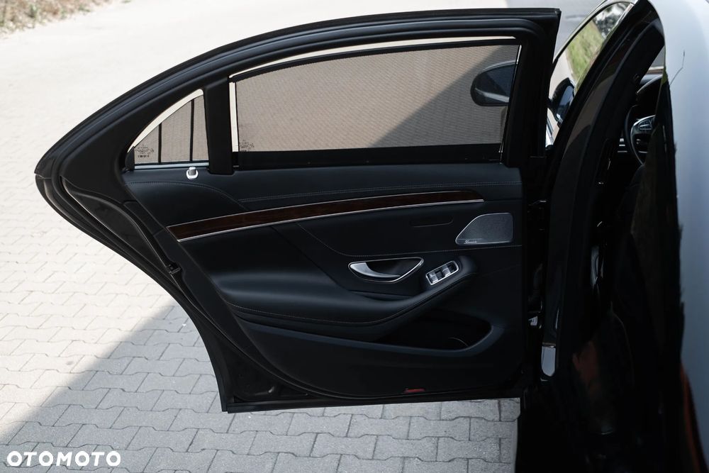 Mercedes-Benz Klasa S 500 L 4Matic 7G-TRONIC - 31
