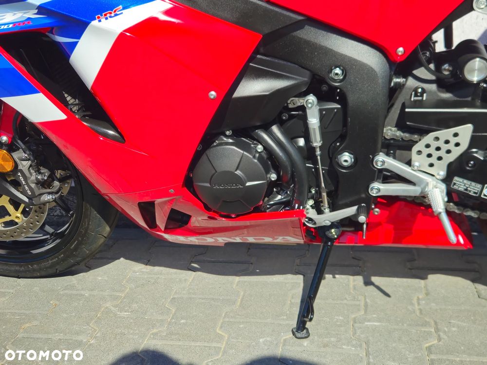 Honda CBR - 13