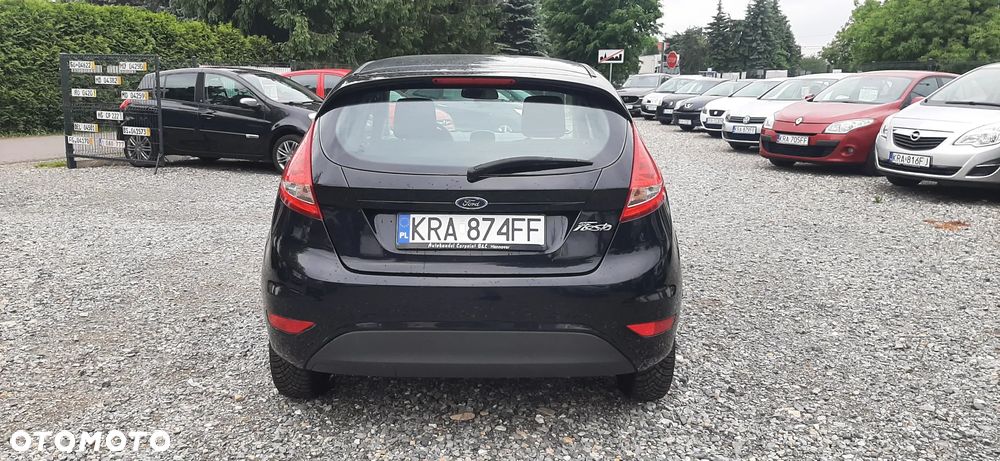Ford Fiesta - 12