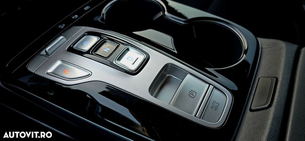 Hyundai Tucson 1.6 T-GDi HEV 2WD Select - 19