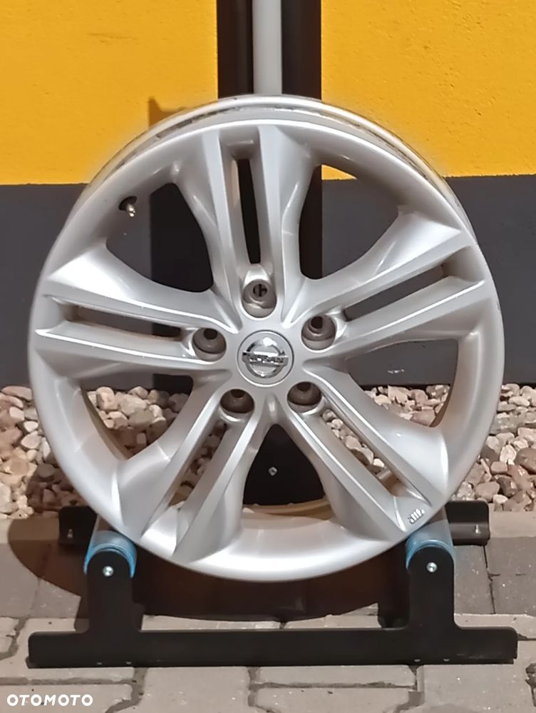 FELGA ALUMINIOWA 6,5Jx17H2 5x114,3 ET40 OE NISSAN