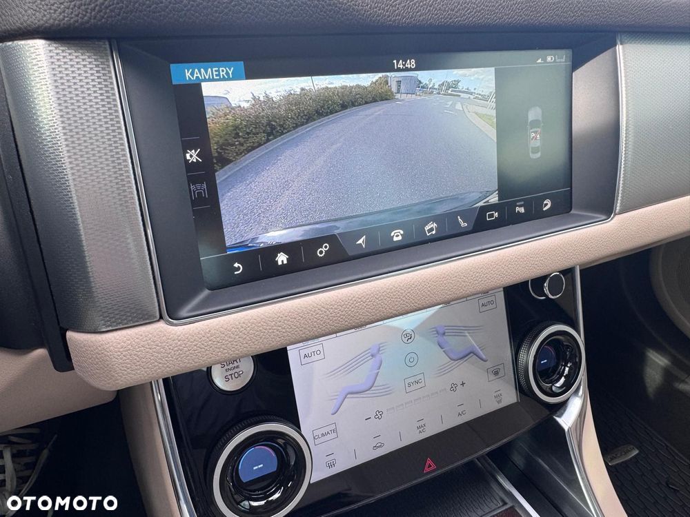 Jaguar XF 2.0 i4D AWD Prestige - 25