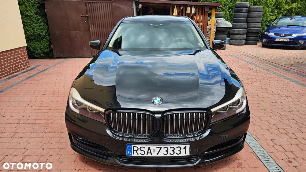 BMW Seria 7 740Li - 18