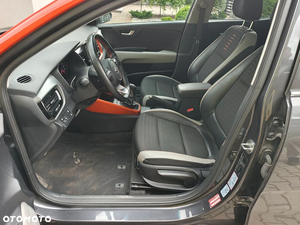 Kia Stonic 1.0 T-GDI 120 Edition 7 - 15
