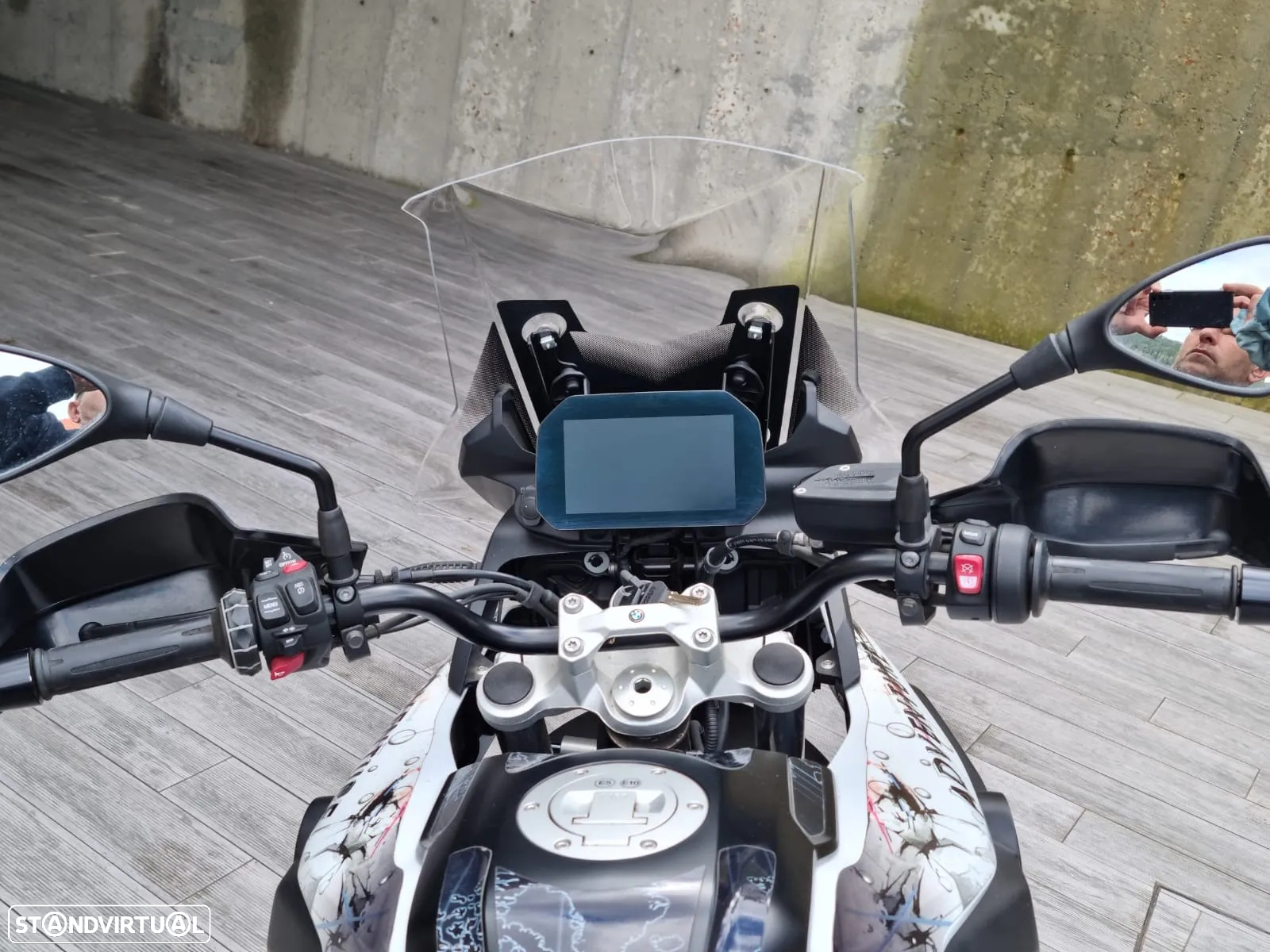 BMW F 750 GS BMW F750 GS Cilindrada: 853cc Potencia: 77cv - 3