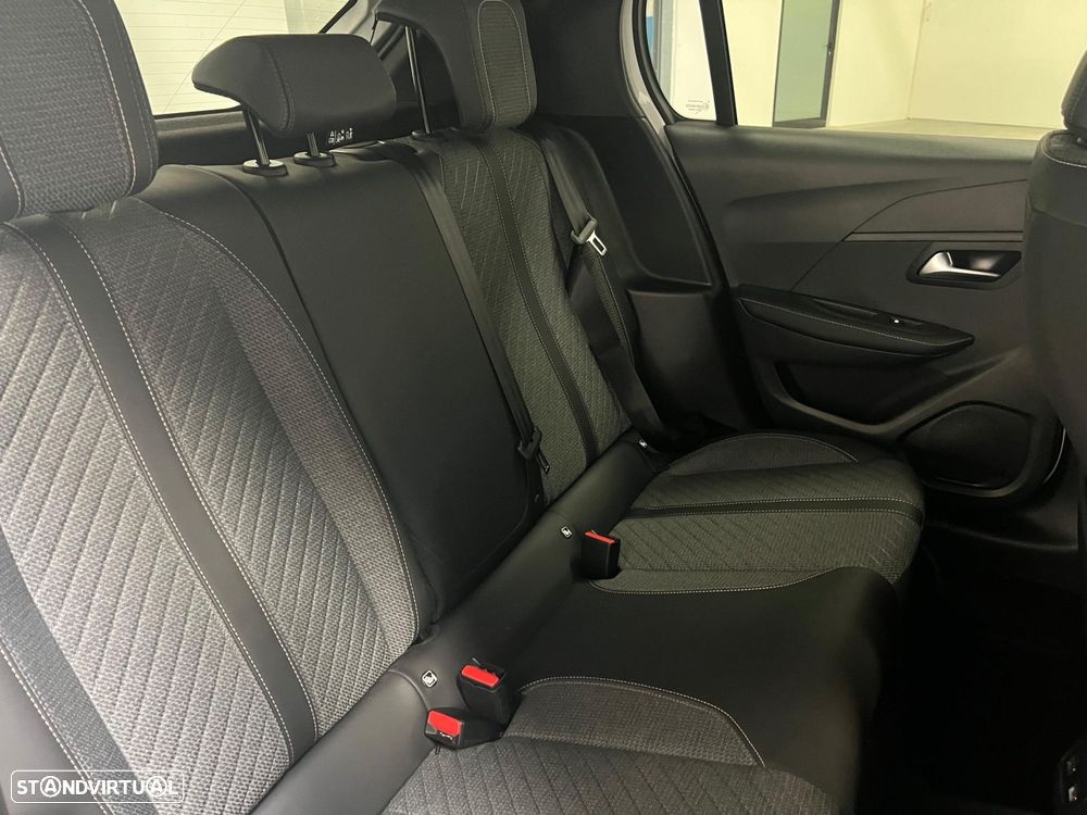 Peugeot 208 1.2 Hybrid Allure e-DCS6 - 6