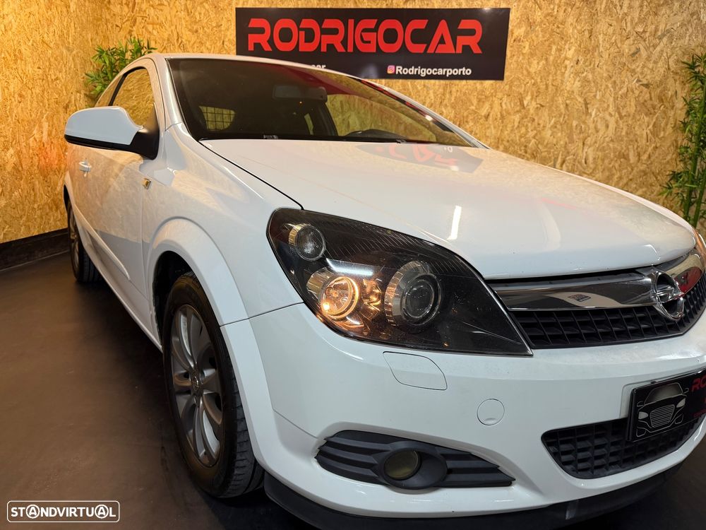 Opel Astra 1.3 Cdti GTC IVA Dedutivel - 30