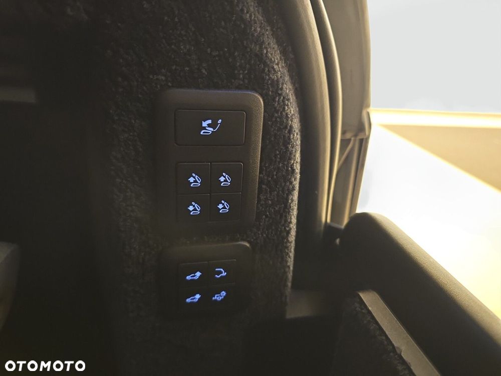 Land Rover Range Rover - 28