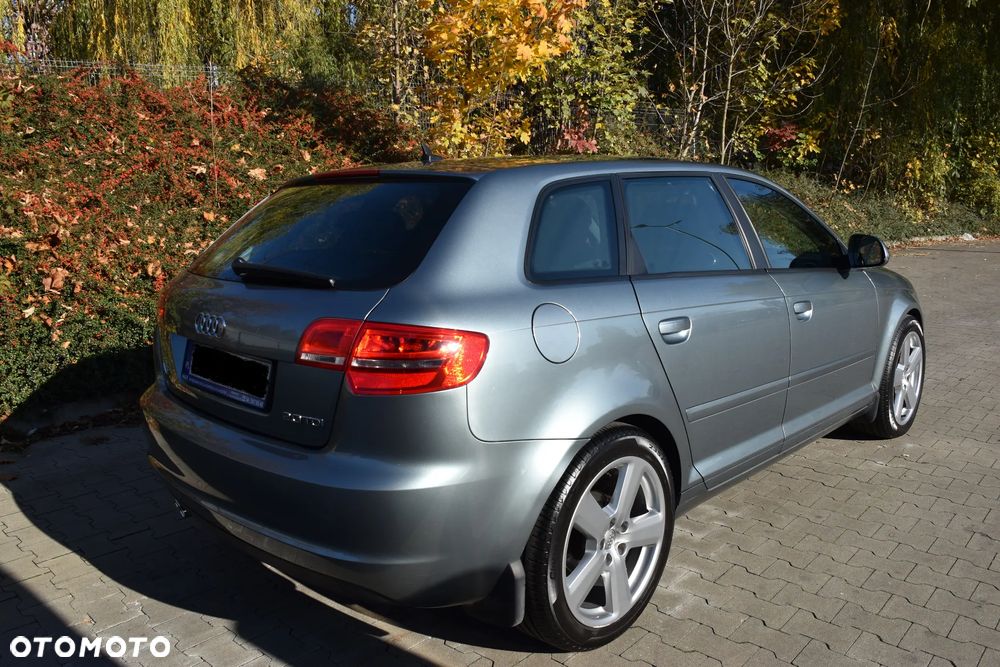 Audi A3 Sportback 2.0 TDI Attraction - 22
