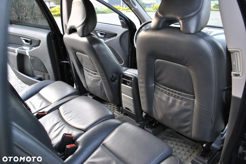 Volvo XC 90 D5 AWD Executive - 16