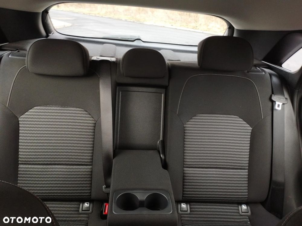 Kia Ceed 1.5 T-GDI M - 15