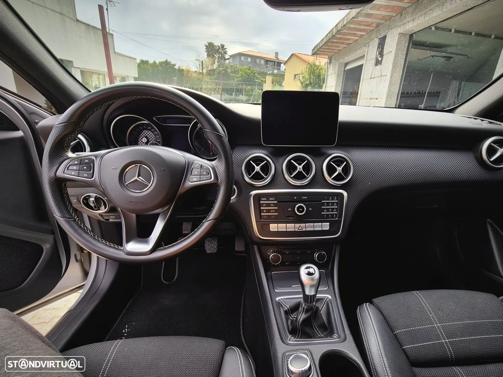 Mercedes-Benz A 200 d Urban - 18