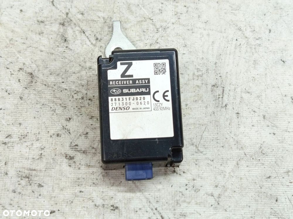 MODUŁ PRZEKAZNIK ANTENY SUBARU FORESTER IV SJ 88831FJ020 - 1
