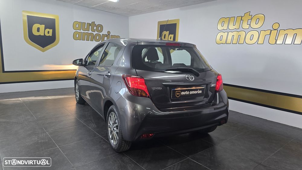 Toyota Yaris 1.4 D-4D Comfort+P.Style - 13