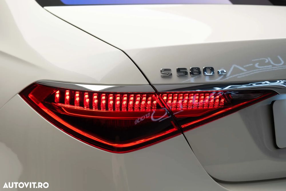 Mercedes-Benz S 580 e 4MATIC Long - 14